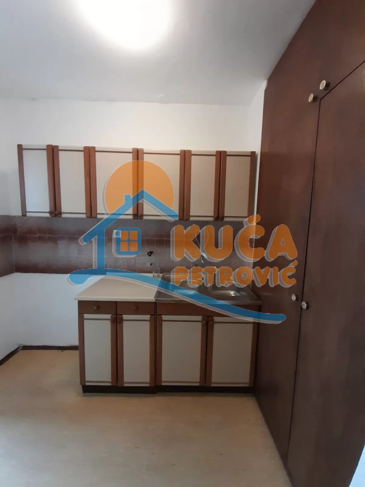 četvorosoban stan, 91 m2, Centar, Koste Stamenkovića ID: i-016295 8
