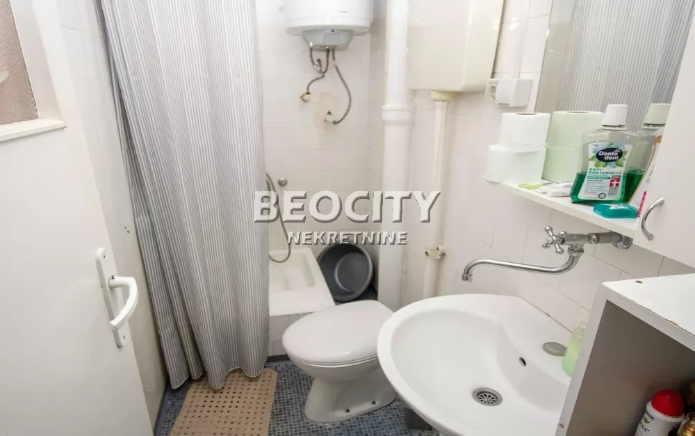 Jednosoban stan, 35 m2, Centar, Deligradska ID: 131581 12