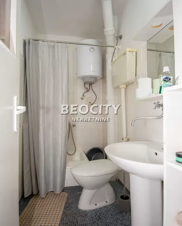 Jednosoban stan, 35 m2, Centar, Deligradska ID: 131581 13