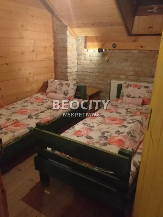 Petosobna kuća, 240 m2, Fruška gora, Iriški Venac ID: 131598 12