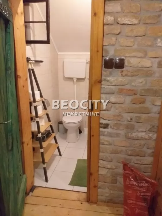 Petosobna kuća, 240 m2, Fruška gora, Iriški Venac ID: 131598 15
