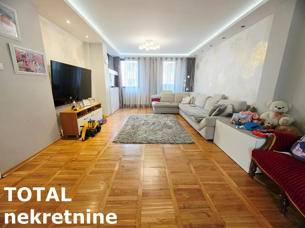 Stan,NOVI SAD,GRBAVICA,kv: 116.00, € 324800, ID: 1102502 2