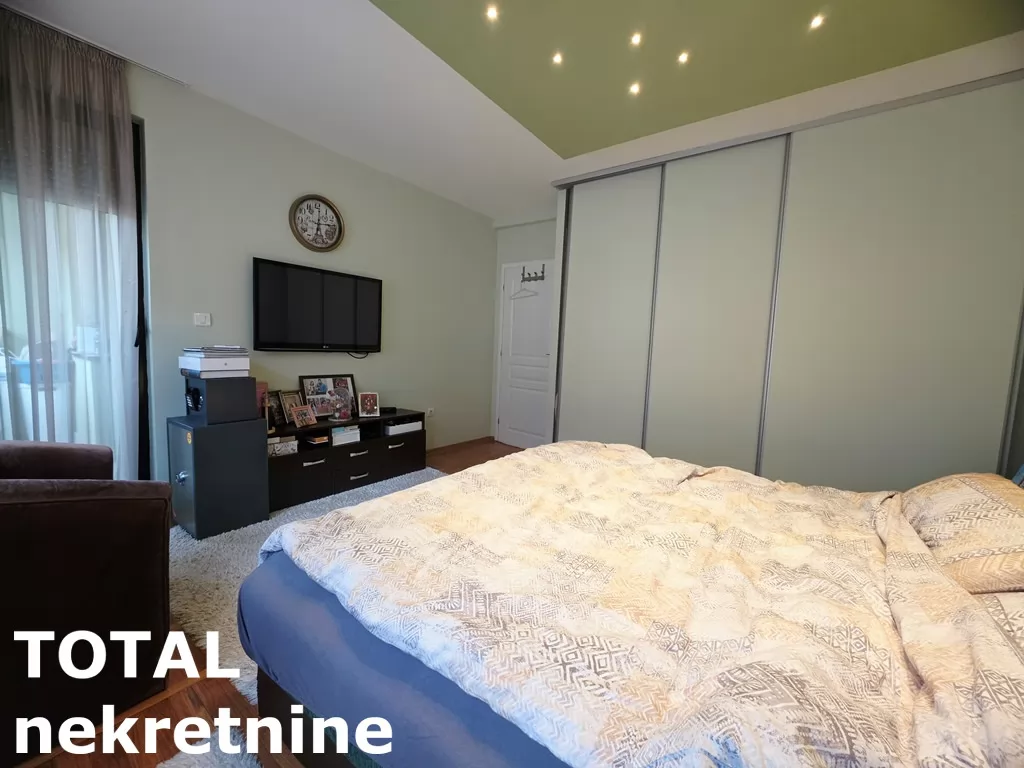 Stan,NOVI SAD,GRBAVICA,kv: 116.00, € 324800, ID: 1102502 8