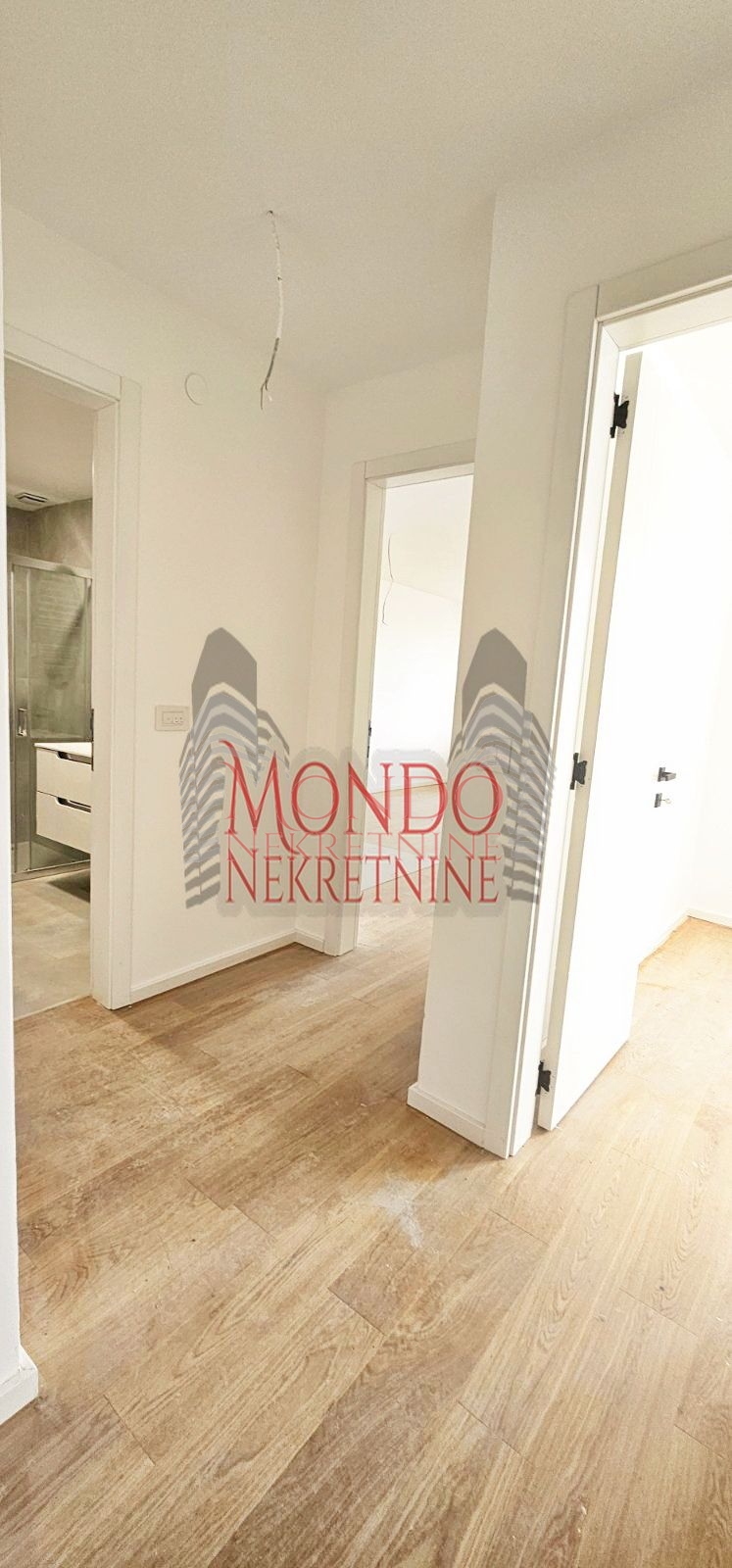 Dvoiposoban stan u samom centru grada, novogradnja 11