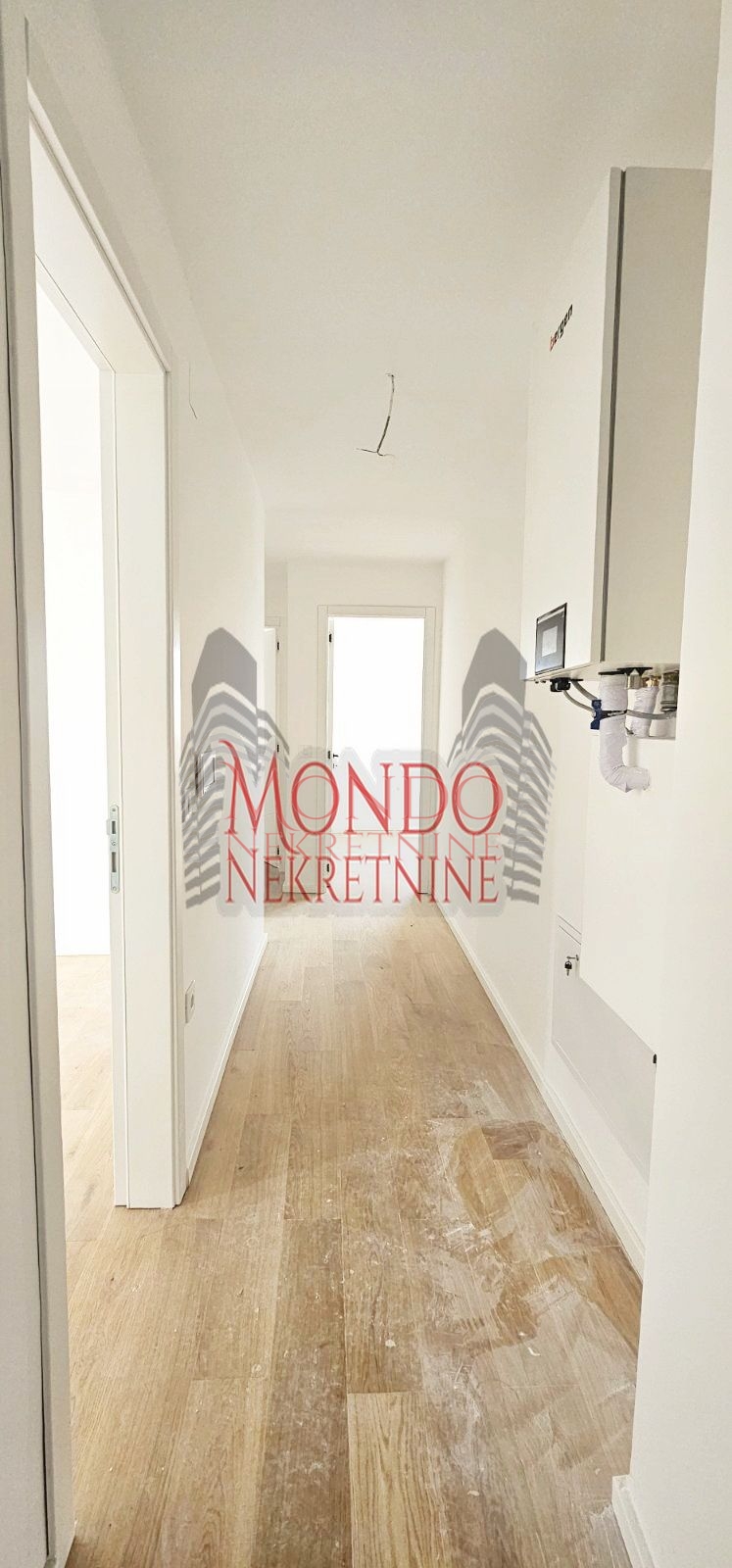 Dvoiposoban stan u samom centru grada, novogradnja 3