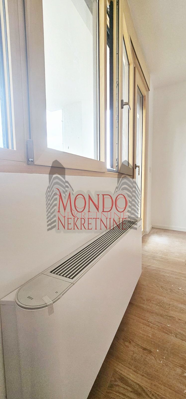 Dvoiposoban stan u samom centru grada, novogradnja 6