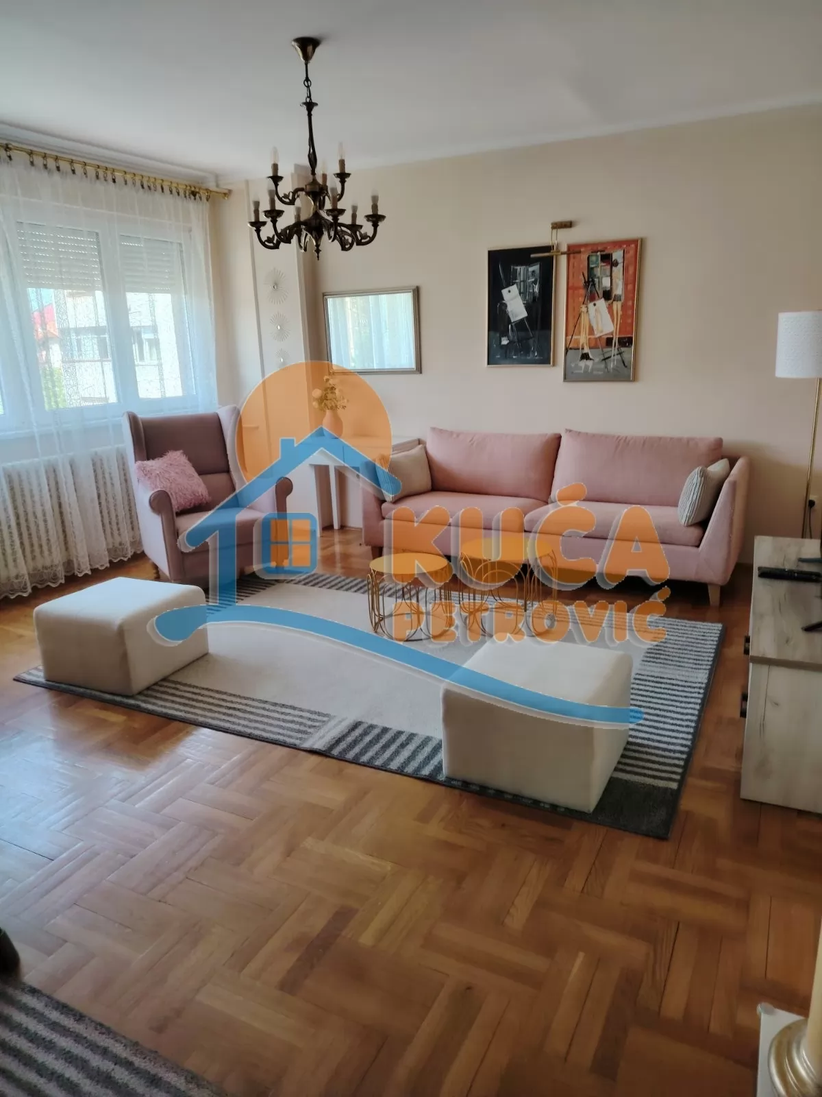 Trosoban stan, 77 m2, Marger, Trg učitelja Tase ID: i-016297 1