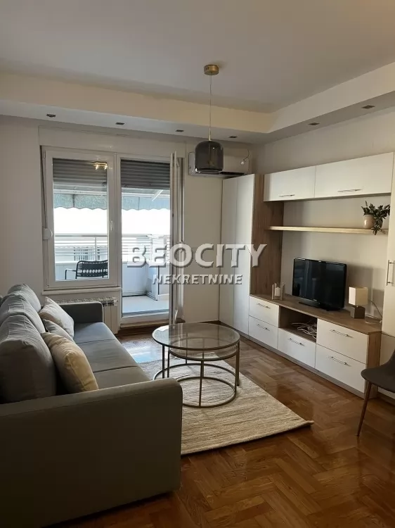 Dvosoban stan, 37 m2, Slavija, Prote Mateje ID: 121703 1