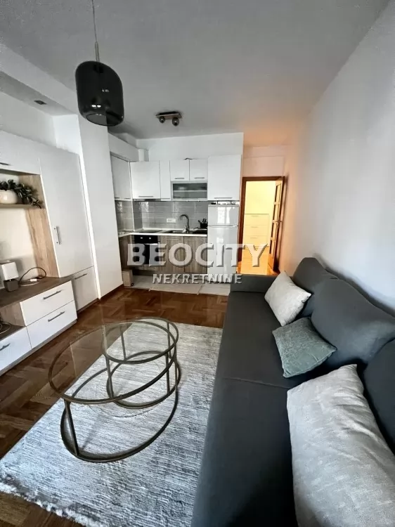 Dvosoban stan, 37 m2, Slavija, Prote Mateje ID: 121703 3