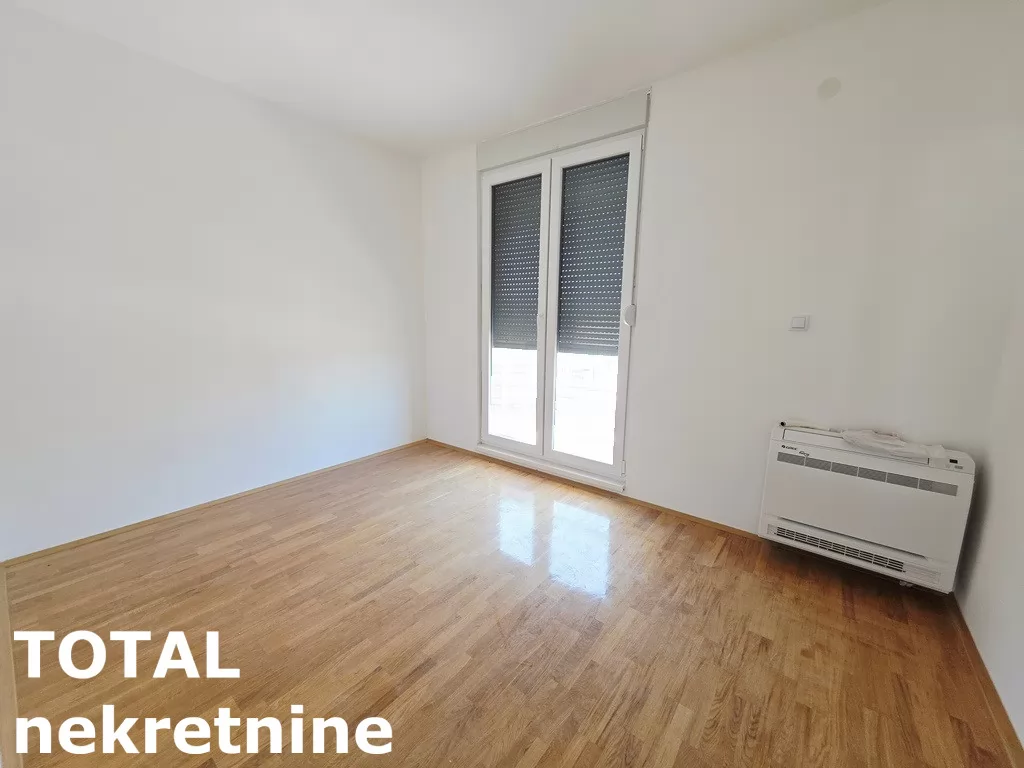 Stan,PETROVARADIN,MISELUK,kv: 80.00, € 160000, ID: 1102552 8