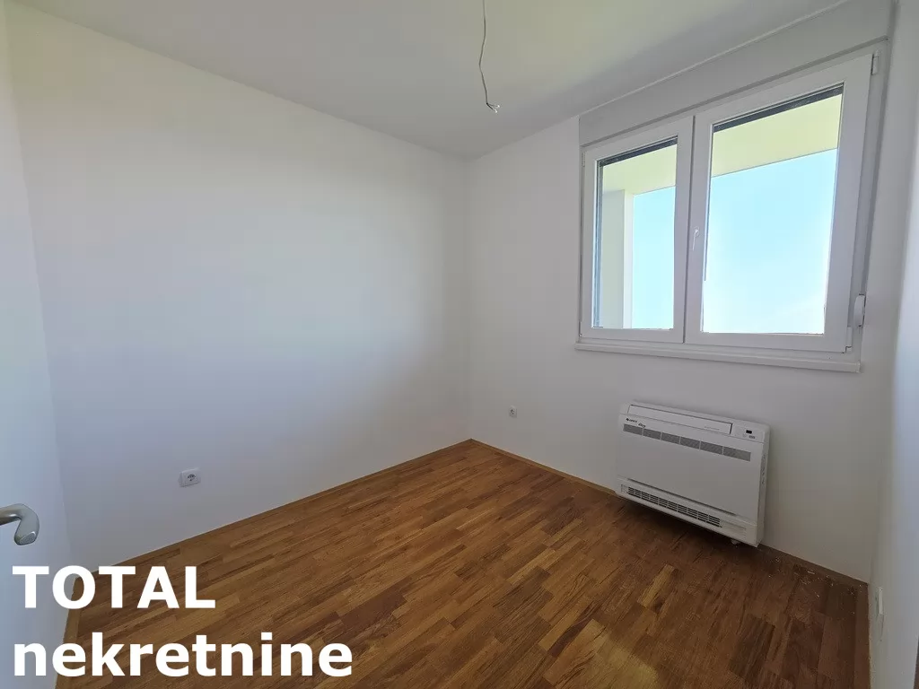 Stan,PETROVARADIN,MISELUK,kv: 80.00, € 160000, ID: 1102552 9