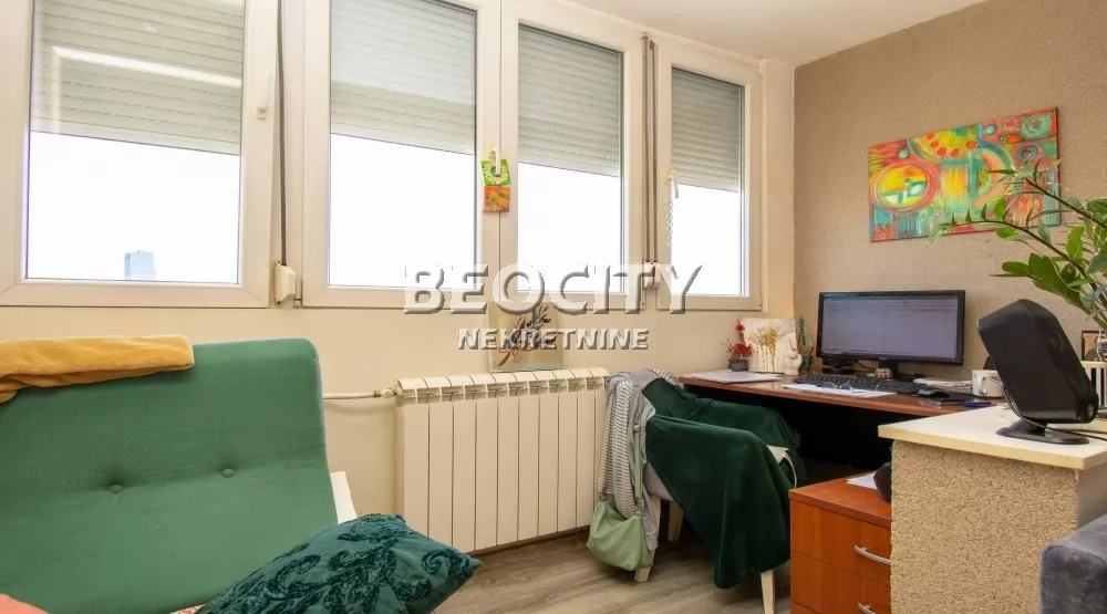 Trosoban stan, 100 m2, Blok 64, Gandijeva ID: 131641 15