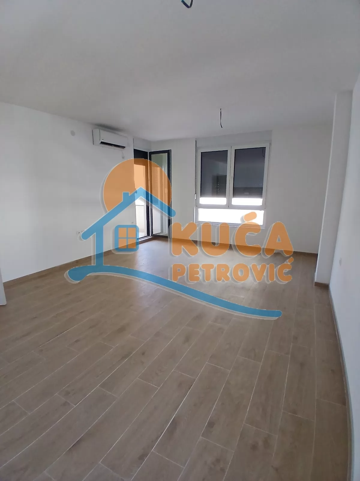 Lokal, 84 m2, Pantelej, Radoja Domanovića ID: i-016314 1