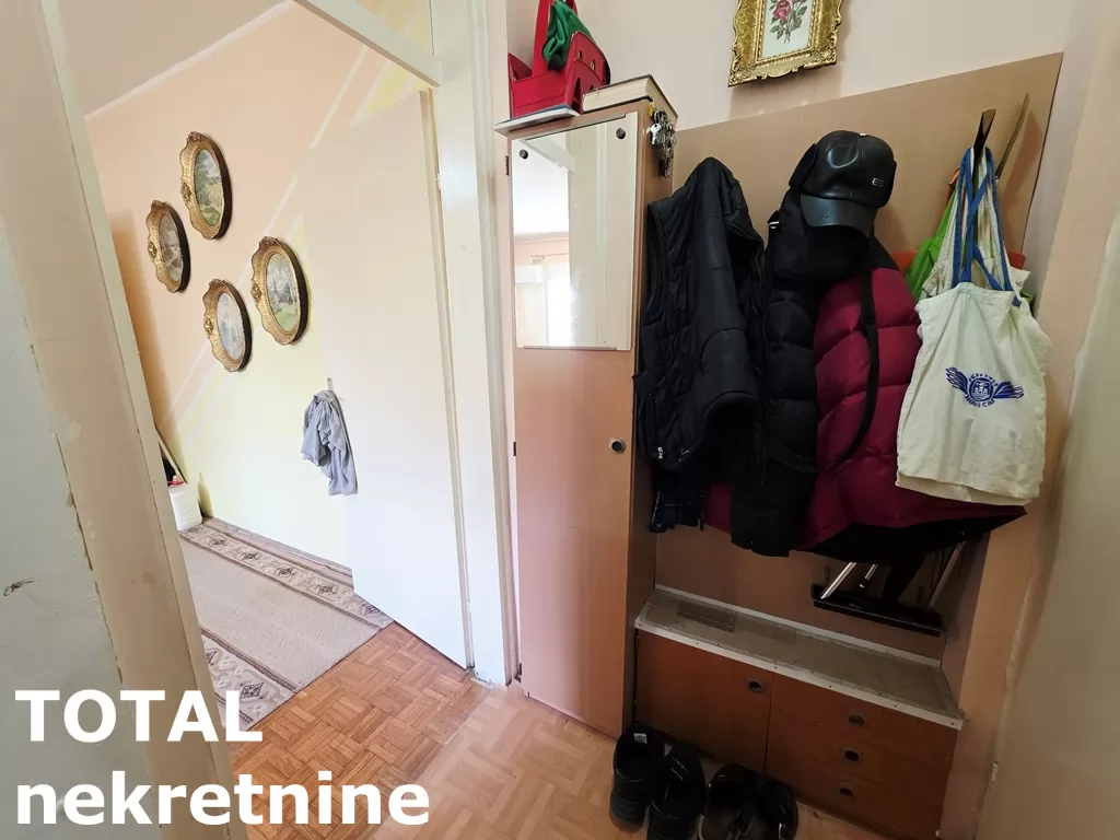 Stan,NOVI SAD,SATELIT,kv: 50.00, € 105000, ID: 1102561 11