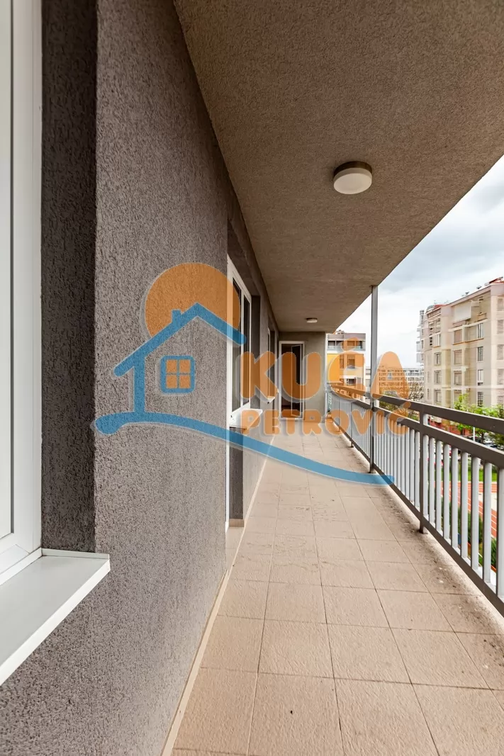 četvorosoban stan, 154 m2, Bulevar Nemanjića, Bulevar Nemanjića ID: p-016315 21