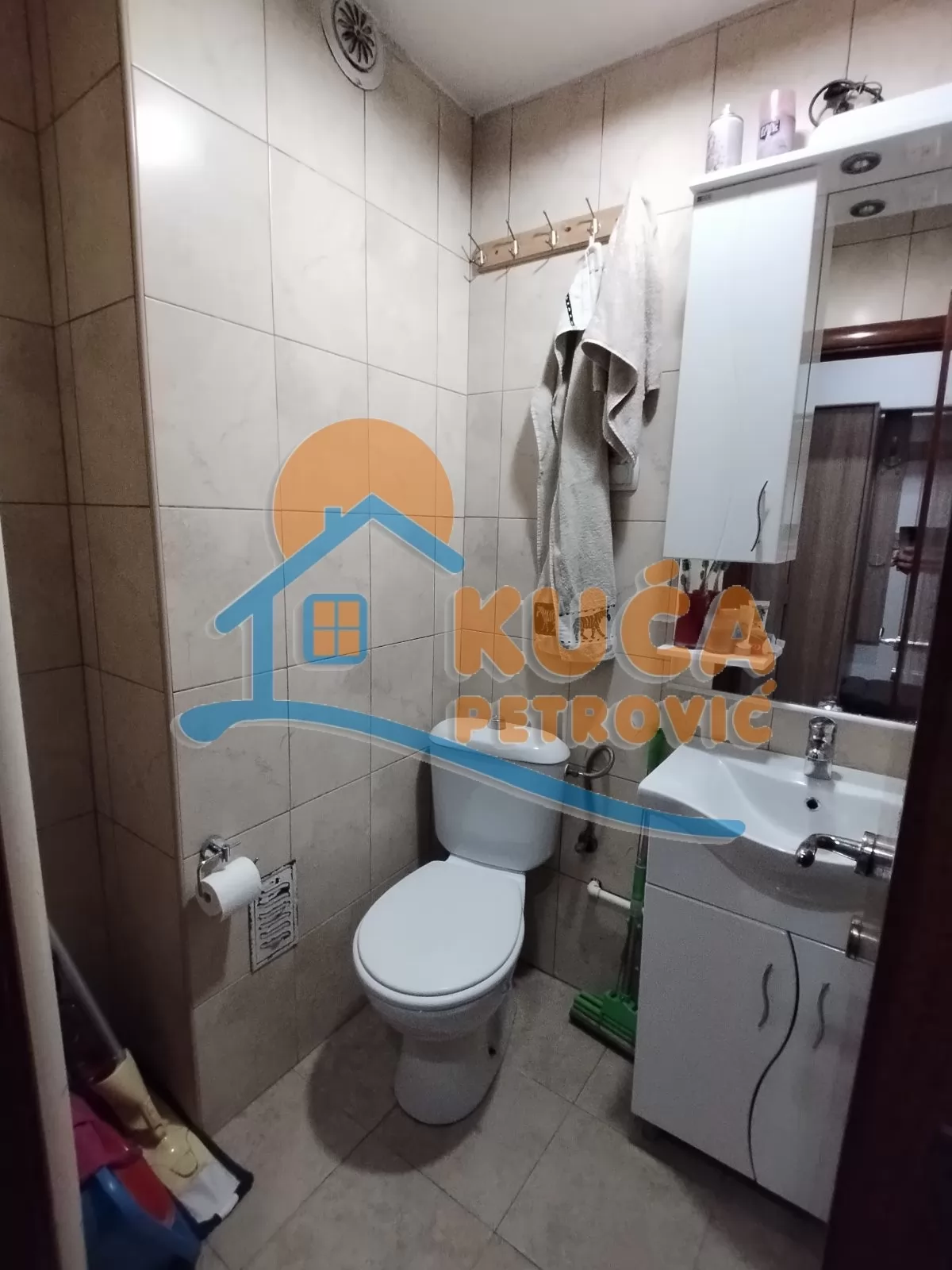Dvosoban stan, 45 m2, Centar, Nikole Pašića ID: i-013595 5