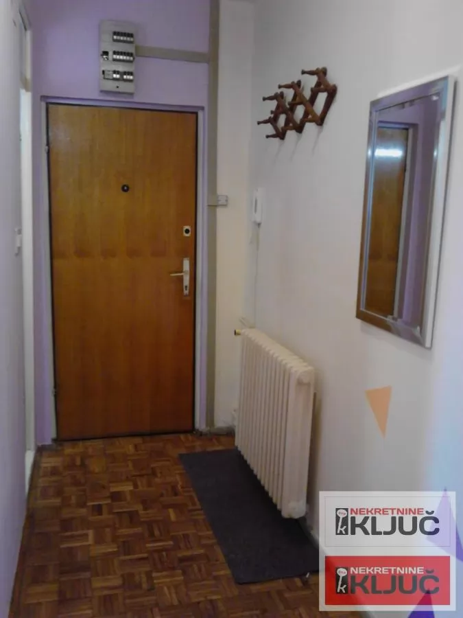 SAJAM IZDAJE SE JEDNOSOBAN NAMEŠTEN STAN 2