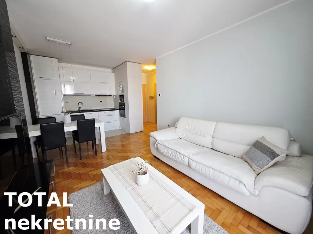 Stan,NOVI SAD,BULEVAR EVROPE,kv: 42.00, € 140000, ID: 1102333 3