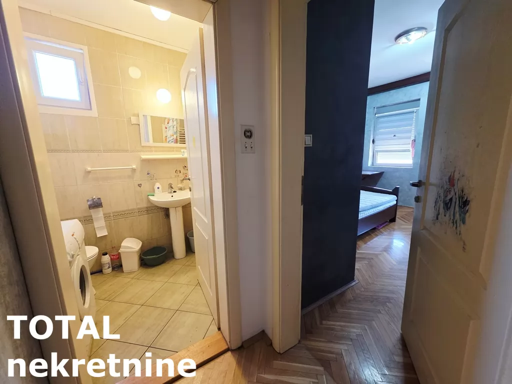 Stan,NOVI SAD,ZELEZNICKA STANICA,kv: 61.00, € 155000, ID: 1102570 14