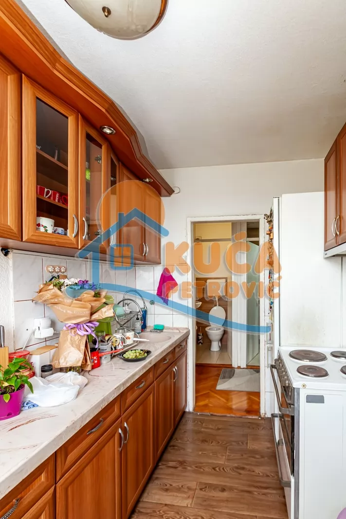 Trosoban stan, 75 m2, Bulevar Nemanjića, Bulevar Nemanjića ID: p-016298 10