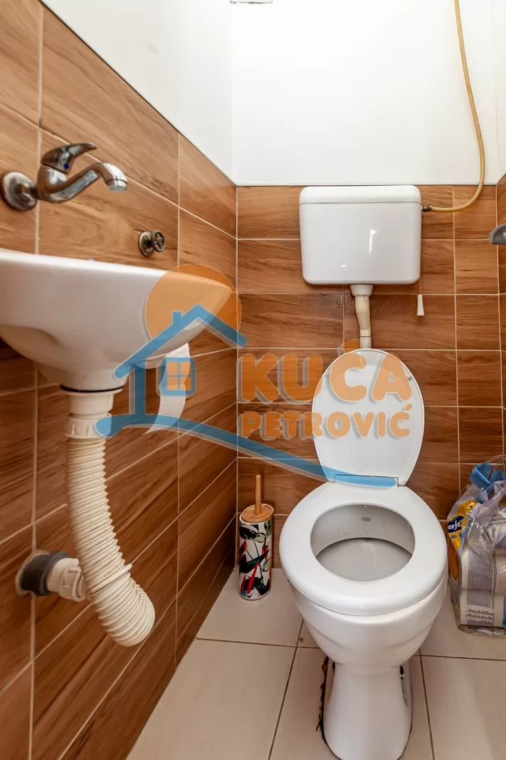 Trosoban stan, 75 m2, Bulevar Nemanjića, Bulevar Nemanjića ID: p-016298 13