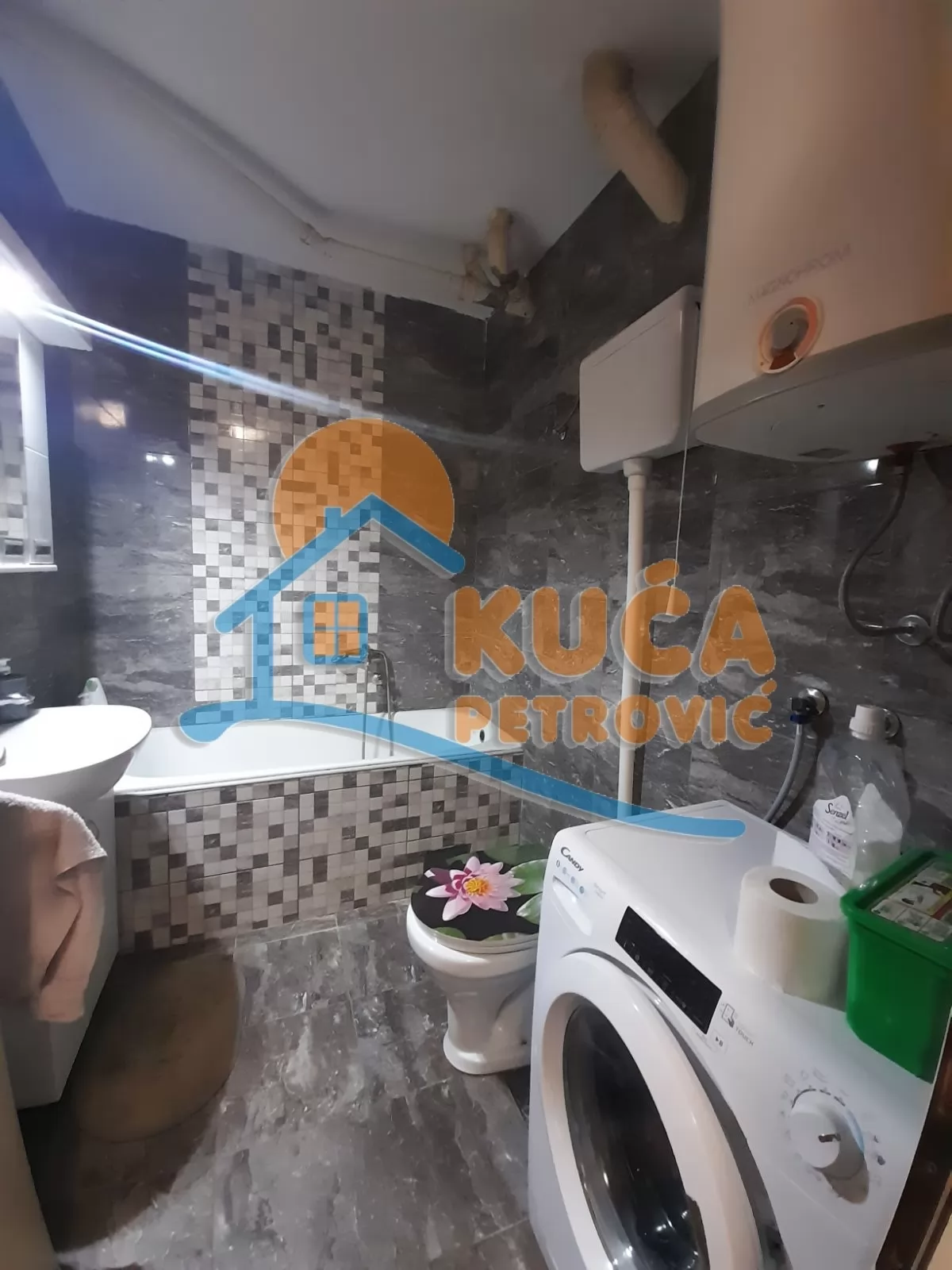 Trosoban stan, 86 m2, Tehnički fakulteti, Bulevar Nikole Tesle ID: i-016322 15