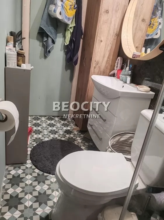 četvorosoban stan, 70 m2, Bulevar Evrope ID: 131815 15