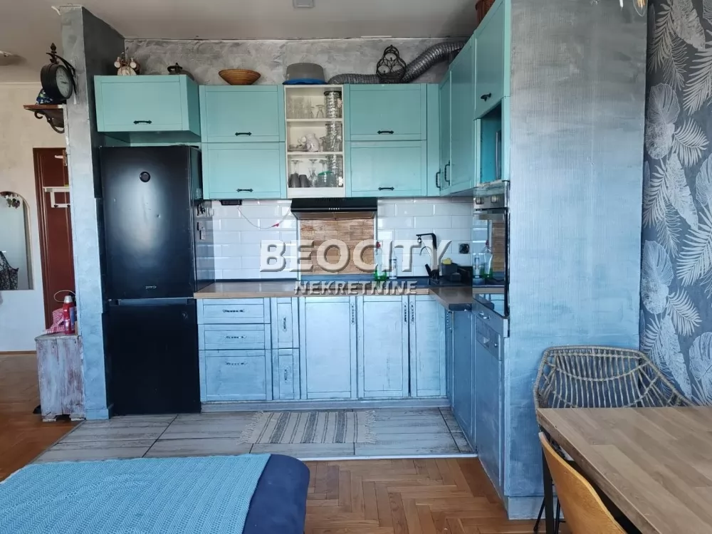 četvorosoban stan, 70 m2, Bulevar Evrope ID: 131815 3