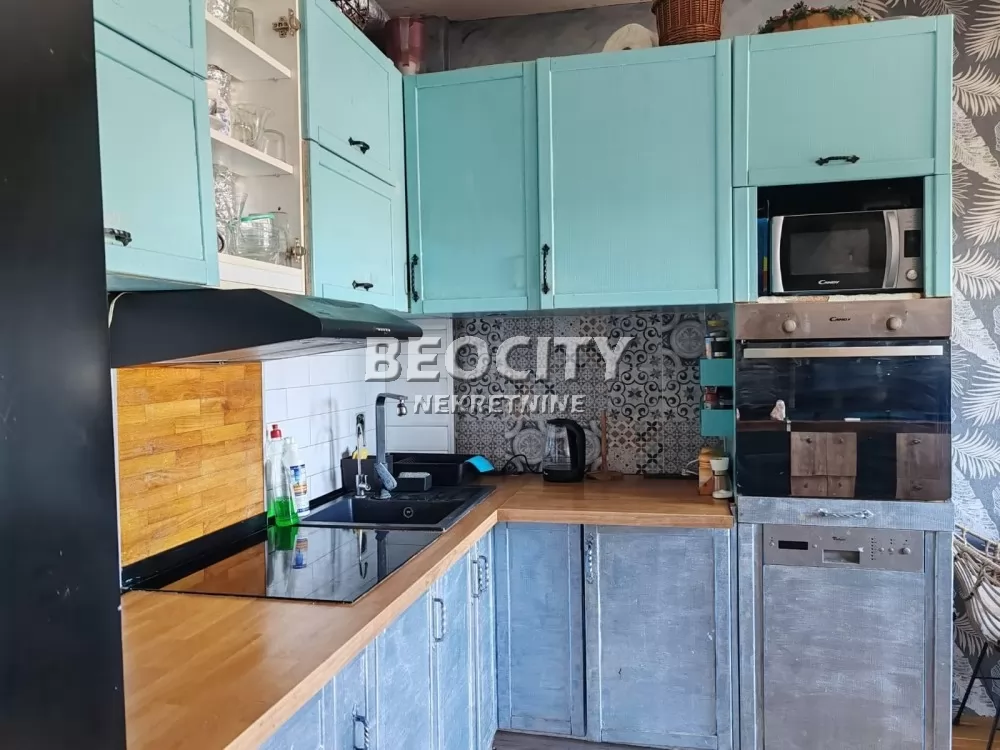 četvorosoban stan, 70 m2, Bulevar Evrope ID: 131815 4