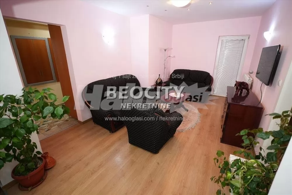 Dvosoban stan, 70 m2, Braće Jerković,  Irske desete divizije ID: 129417 1