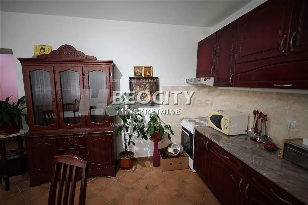 Dvosoban stan, 70 m2, Braće Jerković,  Irske desete divizije ID: 129417 5