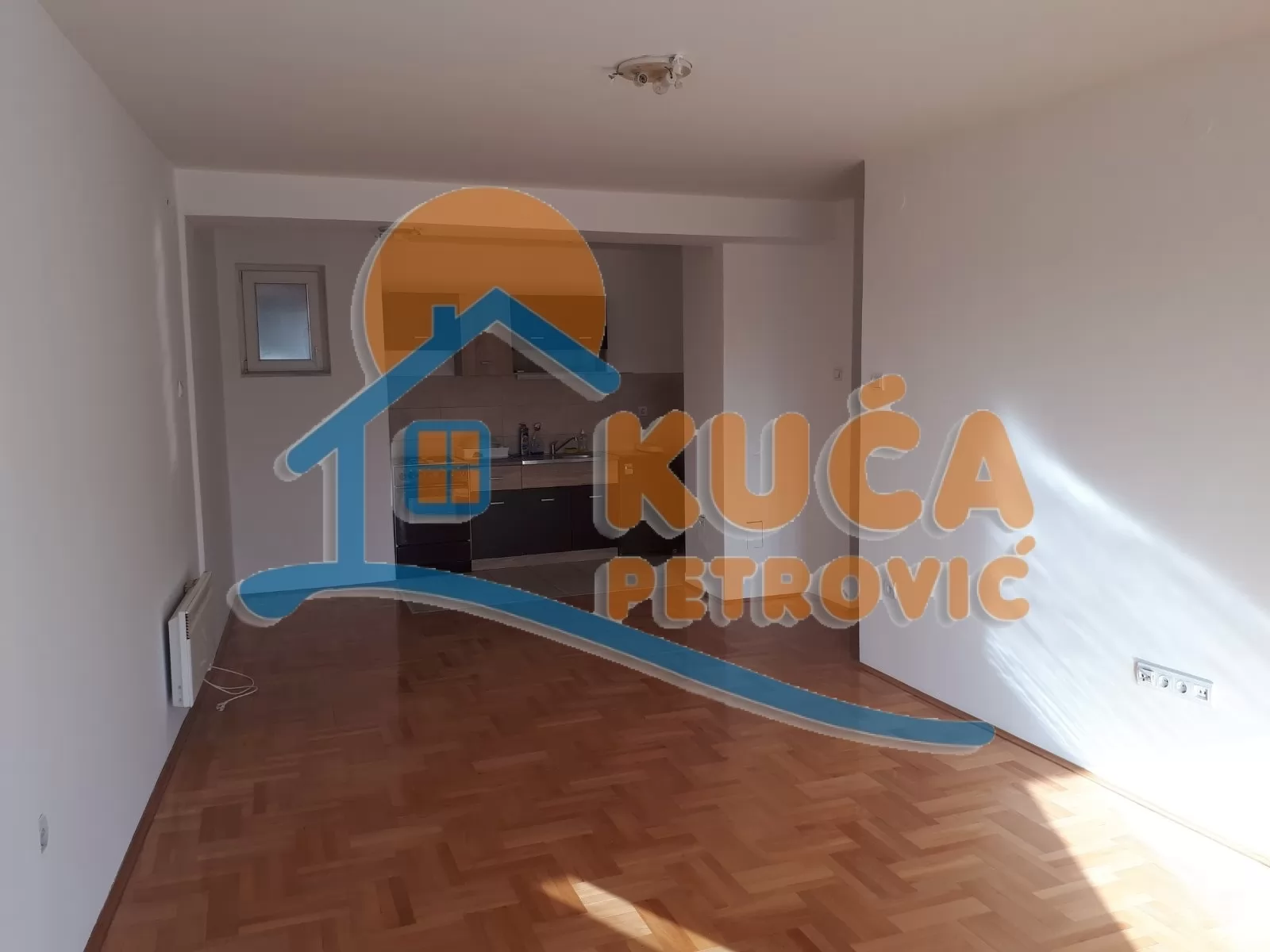 Jednosoban stan, 52 m2, Dom zdravlja, Vojvode Tankosića ID: i-016300 1