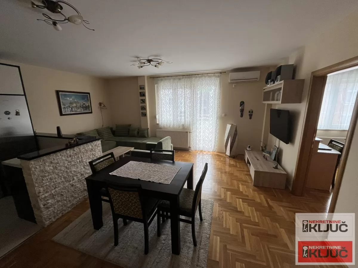 PODBARA, 43m2, Dvosoban, Namešten 10