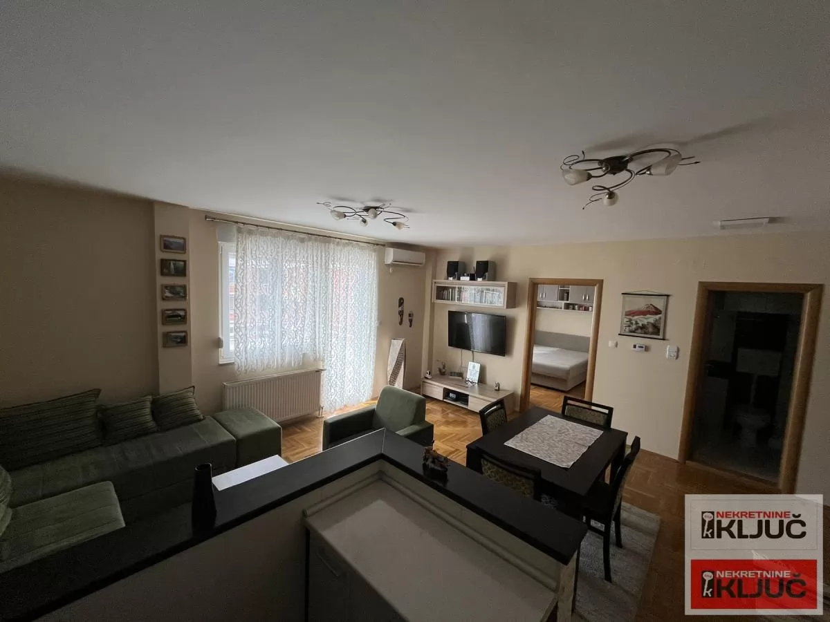 PODBARA, 43m2, Dvosoban, Namešten 4