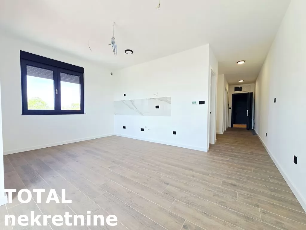 Stan,NOVI SAD,TELEP,kv: 52.00, € 145600, ID: 1100582 1