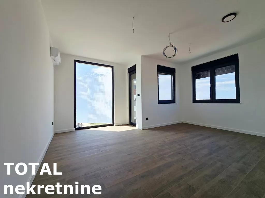 Stan,NOVI SAD,TELEP,kv: 52.00, € 145600, ID: 1100582 5