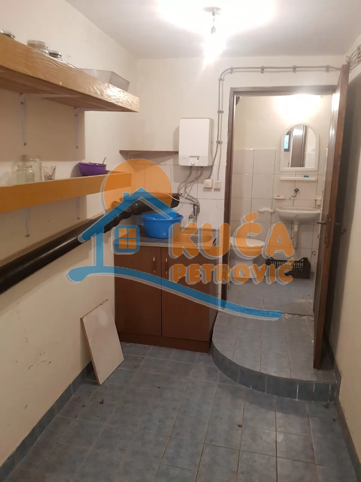 Trosoban stan, 103 m2, Centar, Episkopska ID: p-016330 20
