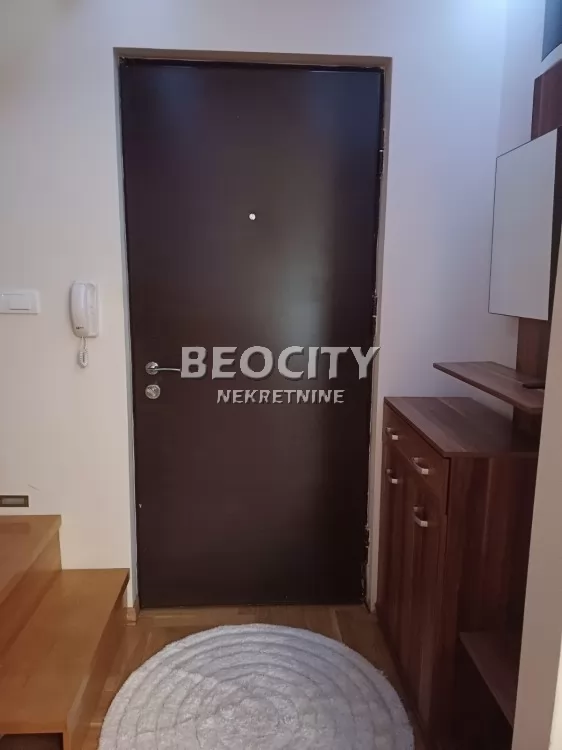 Trosoban stan, 84 m2, Zemun, Dragana Rakića ID: 131674 10