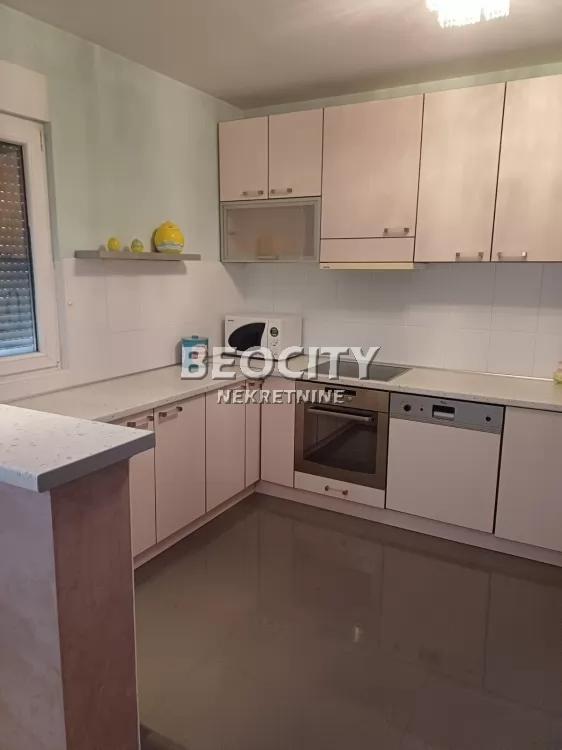 Trosoban stan, 84 m2, Zemun, Dragana Rakića ID: 131674 8