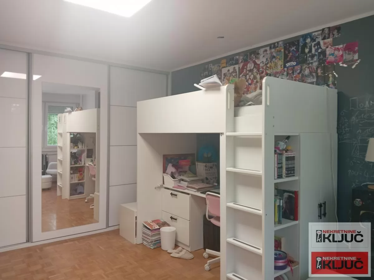 KOD MOSTA SLOBODE, 75m2, Trosoban, Porodičan,delimično renoviran 9