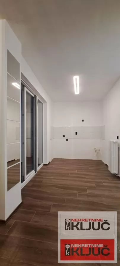 NOVO NASELJE, 34m2 + terasa, Jednoiposoban, Renoviran 14