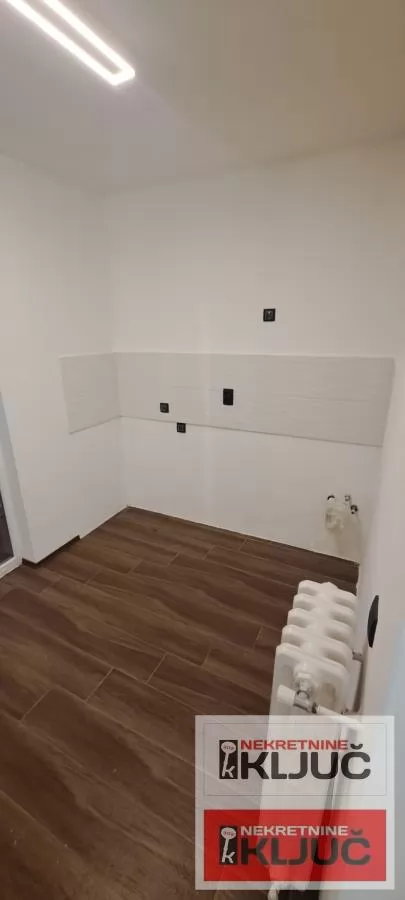NOVO NASELJE, 34m2 + terasa, Jednoiposoban, Renoviran 16