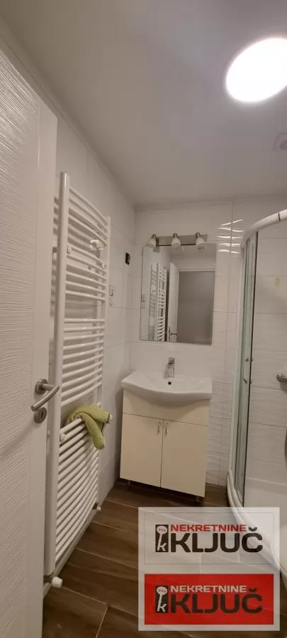 NOVO NASELJE, 34m2 + terasa, Jednoiposoban, Renoviran 17