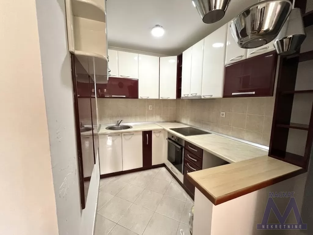 Stan,NOVI SAD,GRBAVICA,kv: 60, € 173000, ID: 1019354 2