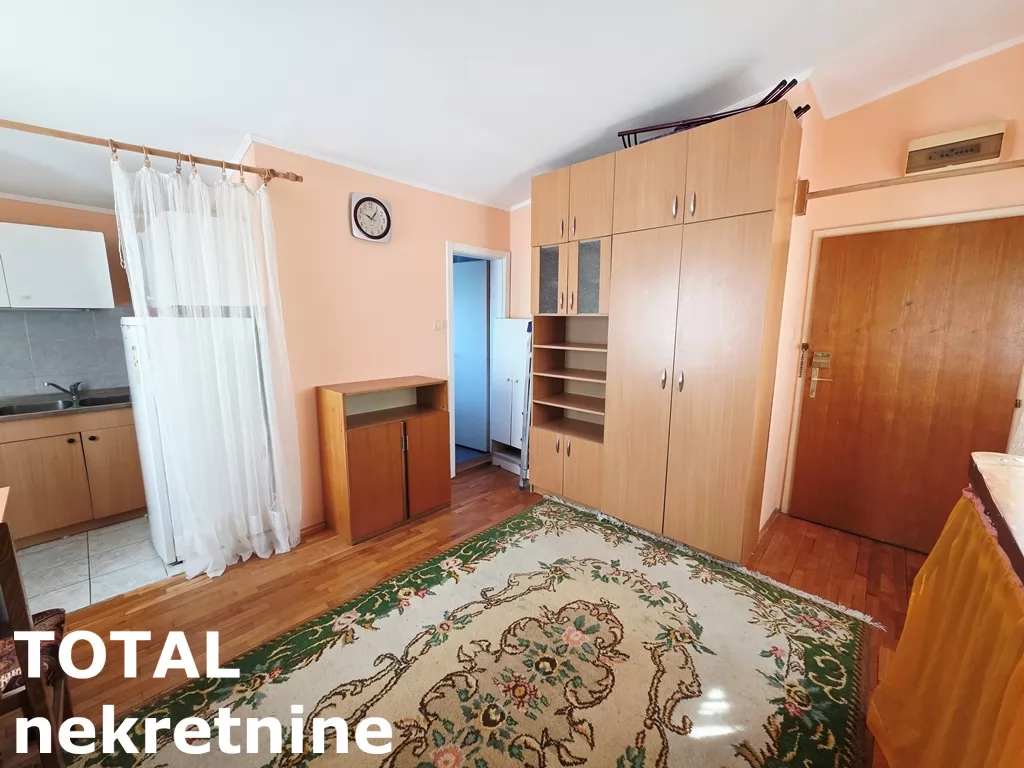 Stan,NOVI SAD,ZELEZNICKA STANICA,kv: 21.00, € 55000, ID: 1101779 4