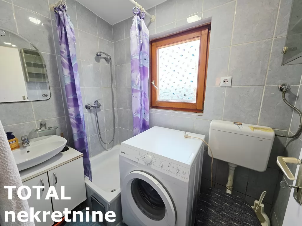Stan,NOVI SAD,ZELEZNICKA STANICA,kv: 21.00, € 55000, ID: 1101779 8