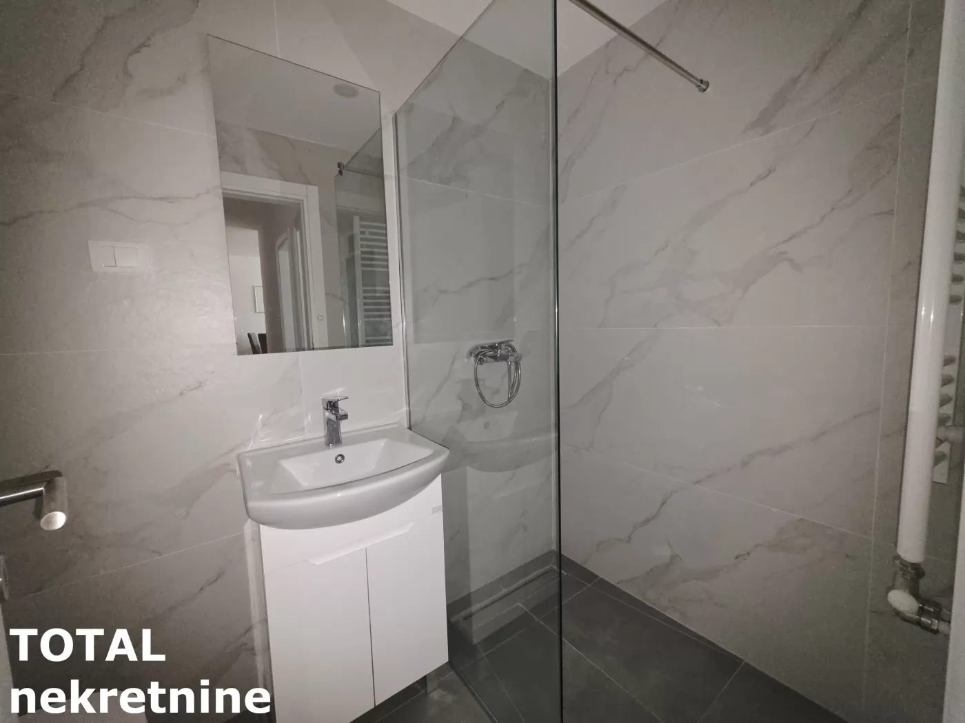 Stanovi,NOVI SAD,PODBARA,kv: 57.00, € 550, ID: 9189902 10