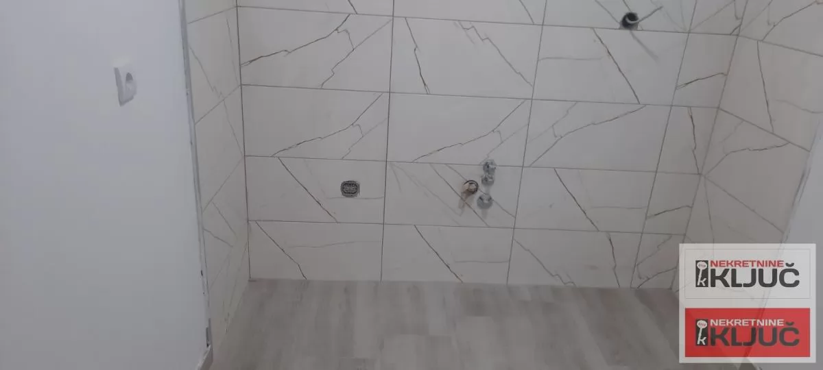 ADICE, 71m2, Četvorosoban, Nov, Usejliv 7