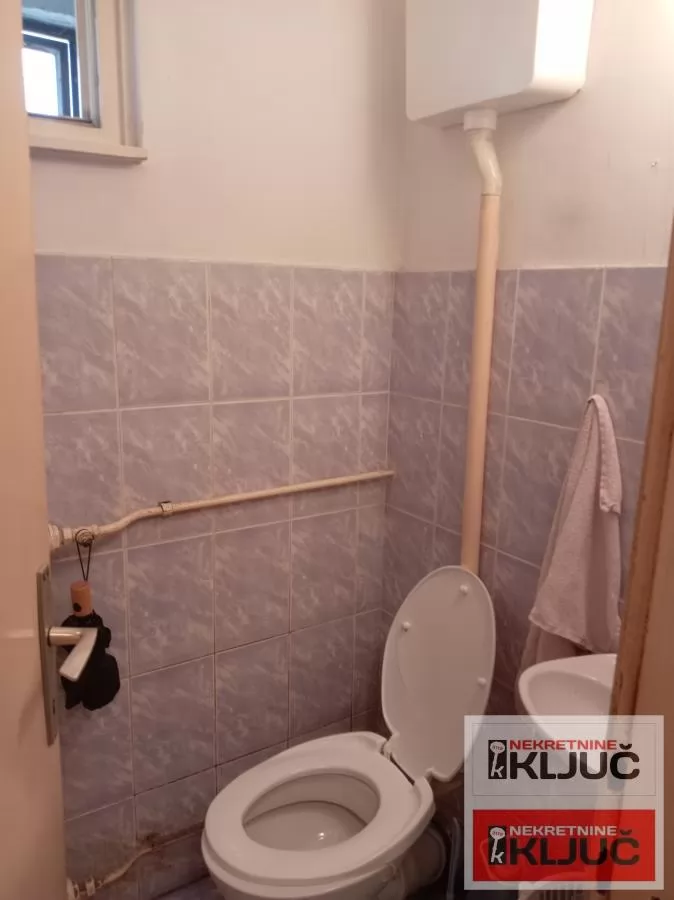 BULEVAR, 74 m2, Trosoban, Odličan 19