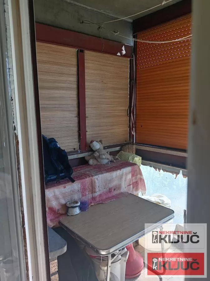 BULEVAR, 74 m2, Trosoban, Odličan 9